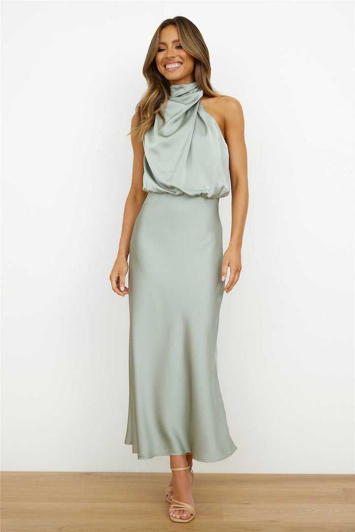 LARA - STRAHLENDES-ABENKLEID