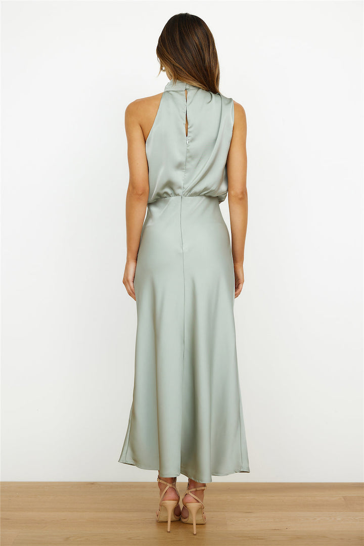 LARA - STRAHLENDES-ABENKLEID