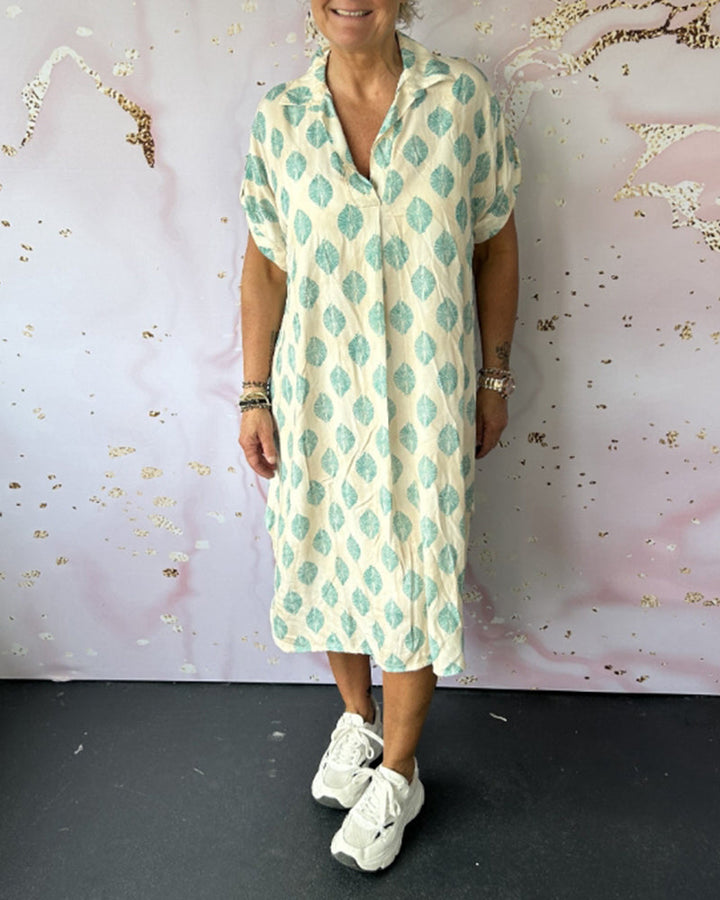 SILKE - SCHMEICHELNDES KLEID MIT V-AUSSCHNITT