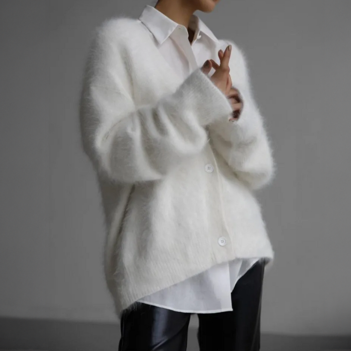EVA - BEQUEME STRICKJACKE