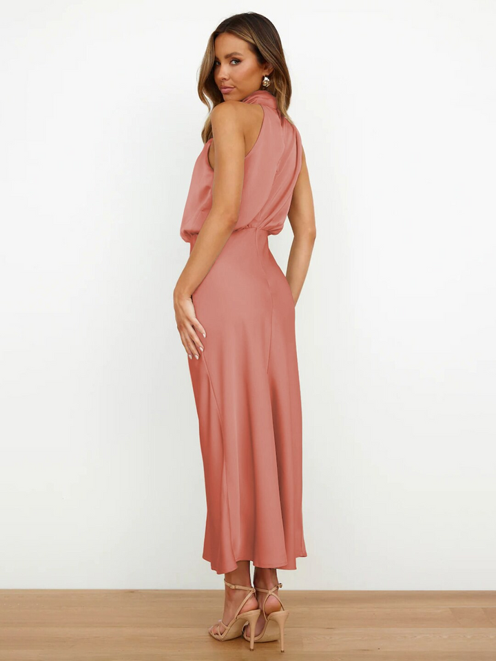 LARA - STRAHLENDES-ABENKLEID