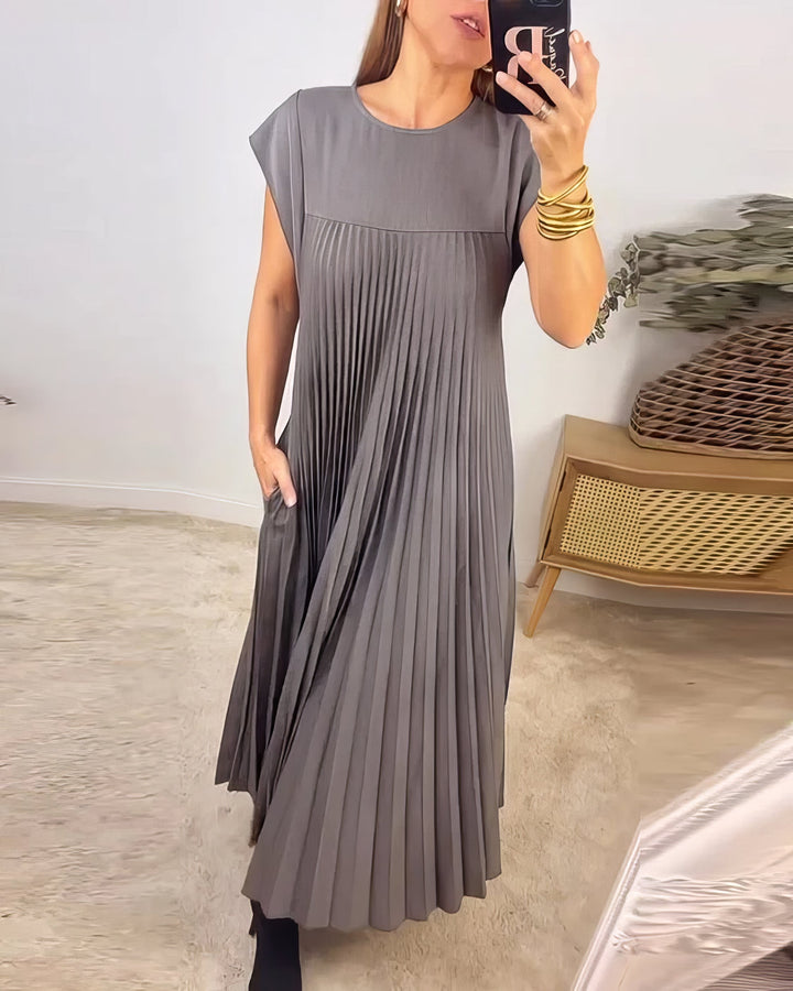 LIVIA - PLISSIERTE TRÄGERKLEID